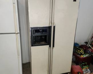 Garage refrigerator/freezer, older but works perfectly.
