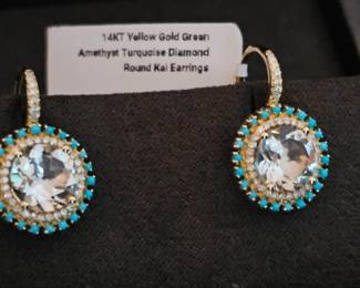 A lovely pair of earrings with great detail!