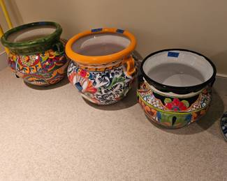 Garden room pots from Mexico