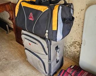 Travel/Luggage 