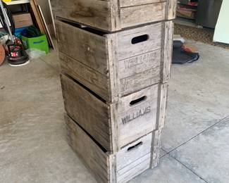 old wood crates “Williams”
