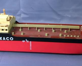 S.S. Texaco North Dakota Battery Operated Model Tanker Ship, 27" Long, In Original Texaco Dealer Offer Box