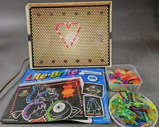 Lot 103 | Vintage LiteBrite