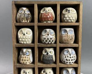 Lot 31 | Vintage Clay Pottery Owls in Shelf