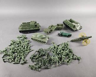Lot 75 | Vintage Plastic Toy Soldiers & More!