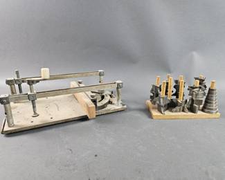 Lot 462 | Sled Miter and Wood Working Blades