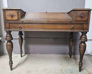 Lot 536 | Antique Grand Rapids Chair Company Secretary