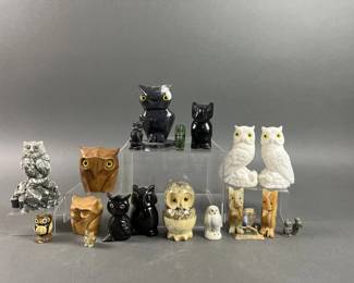 Lot 25 | Lot of Owl Knick Knacks