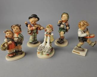 Lot 509 | Vintage Hummel Figurines