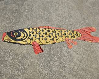 Lot 423 | Chinese Silk Fish Kite