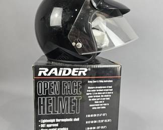 Lot 325 | Raider Power Sports Helmet