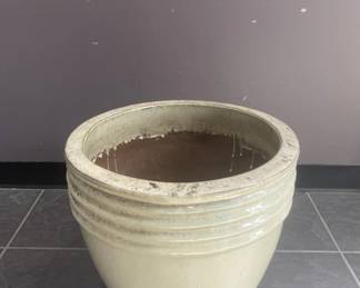 Lot 180 | Large Pottery Planter
