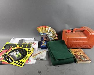 Lot 460 | Contents on Table