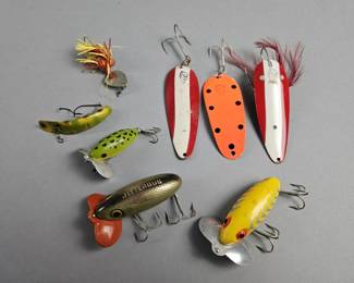 Lot 433 | Vintage Dardevle Fishing Lures & More!
