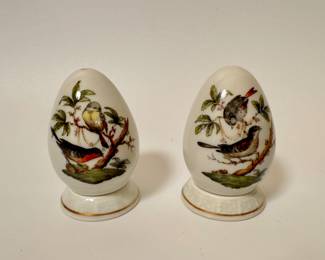 Herend "Rothschild Bird" salt and pepper