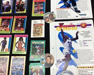 ASSORTED SPORTS TRADING CARDS