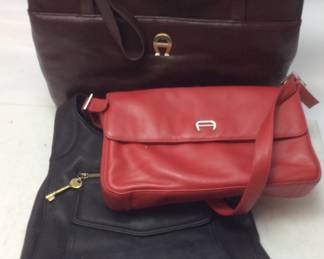 3 HANDBAGS
Leather Aigner and Fossil