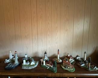Lot 1 Of Lighthouses From The Danbury Mint