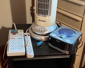 6 Piece Lot Of Office Or Bedroom Accessories