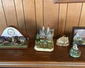 Thomas Kincade Cottage Scene Lot