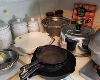 Cast Iron Pans, Kitchen items