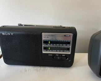 SONY FM/AM 2Band Radio ICF-38