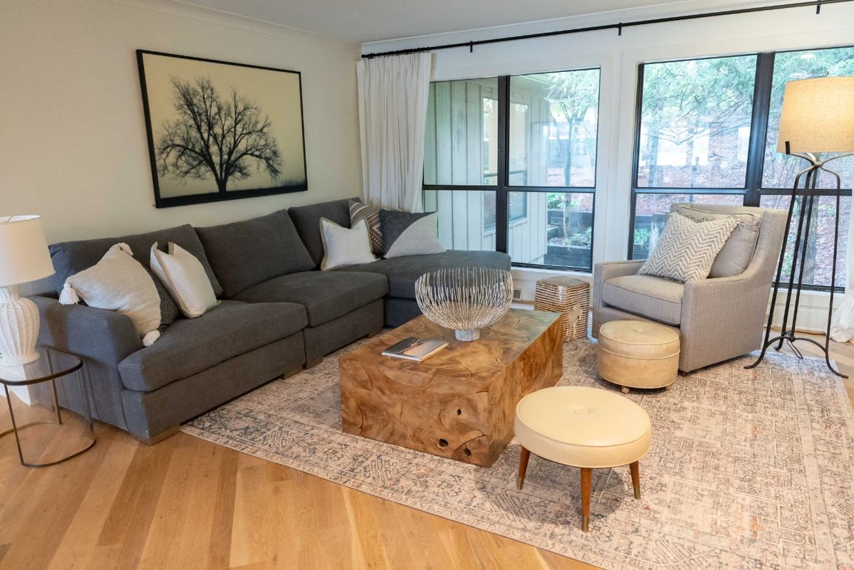 Beautiful Lake front Soddy Daisy Estate... starts on 4/12/2024