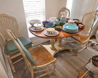  French country dining set 2 leaves available