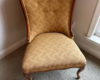 No makers mark - Single chair - Asking $50.