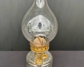 I.P. Frink New York oil lamp Cir 1887