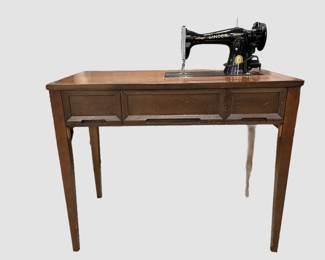 Singer sewing machine and table