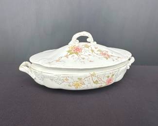 W.E. Corn Porcelaine Royale - England