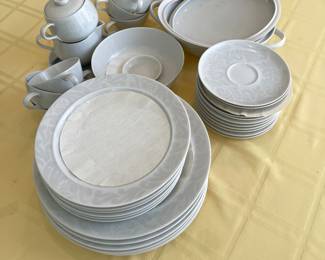 Easterling dishes Bavarian