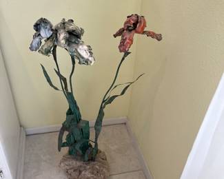 Iris sculpture