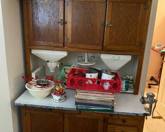 Great Hoosier cabinet. Has everything but the roll down.