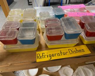 My friend Marsha used to always ask about Pyrex refrigerator dishes. Marsha, if you're out there, your dishes are in Gardendale.