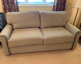 #53	American Leather Sofa w/American Leather Comfort Sleeper Sofa inside  w/nailhead trim- Beige - 77" Long	 $200.00 			
