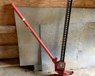 #158	Pittsburgh Farm Jack 7,000 Lbs.	 $50.00 			
