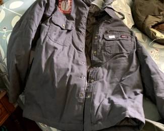 #252	Gray Dickey Coat New w/ Tag Large	 $20.00 			
