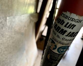 #158	Pittsburgh Farm Jack 7,000 Lbs.	 $50.00 			
