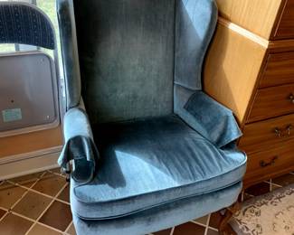 #23	Pembrooke  Blue Velvet Wingback Chair	 $75.00 			
