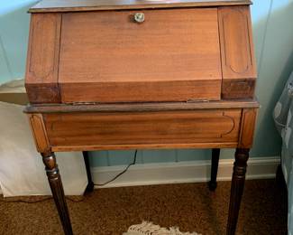 #85	Wood Desk w/3 separate compartments - Base Storage 26x16x6T w/metal Tray, Good Hinges , Top has flip-front & Flip-Top - Overall 27x16x38	 $225.00 			
