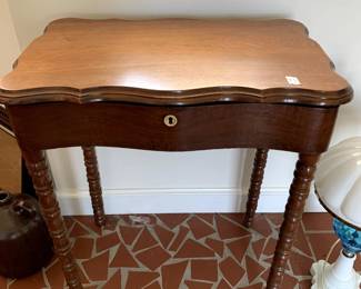 #93	Wood Desk w/lift-up Top w/cubbies  25x16x28 w/turned legs	 $175.00 			
