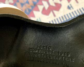 #113	Cast Iron Horse - Hunter - 10" Tall - copyright 1949 - made by needlecrafters of Waynesboro VA	 $30.00 			
