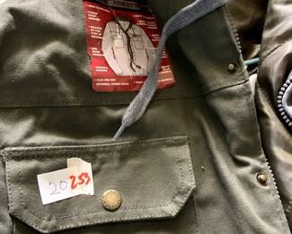 #253	Green Dickey Coat New w/ Tag Large	 $20.00 			
