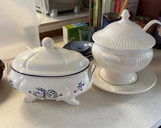 Antique British Soup taurines