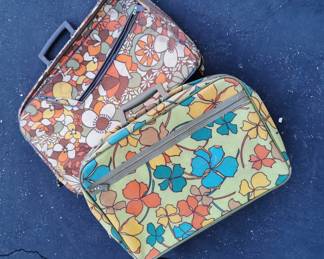 vintage 60s 70s suitcases
