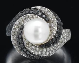 Ladies Gold, Black and White Diamond, and Pearl Fashion Ring 