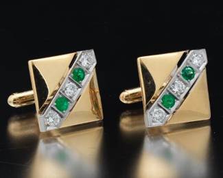 A Pair of Diamonds and Emerald Cufflinks 
