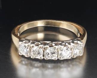 Ladies Gold and Diamond Ring 